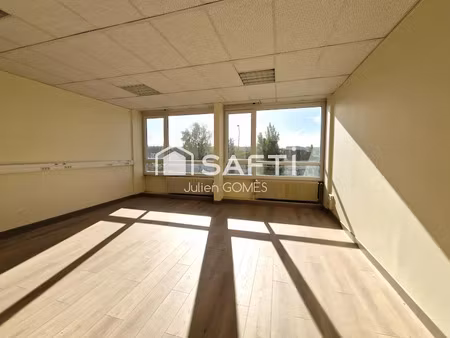 location locaux professionnels 2 pièces 45 m² à trilport (77470)  630 €