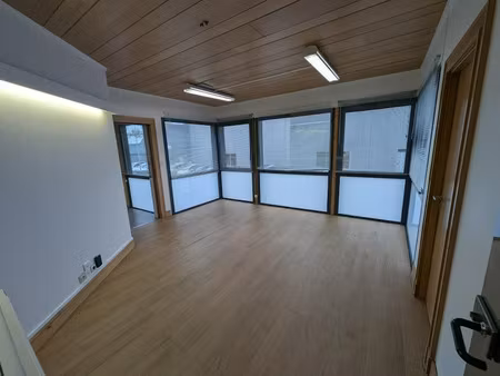 location locaux professionnels 5 pièces 125 m² à verrières-en-anjou (49480)  1 150 €
