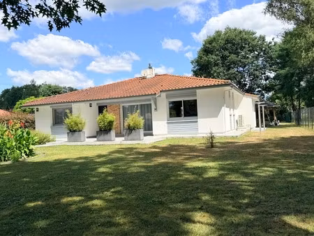 maison d'architecte totalement rénovée de 130m2 saint martin d'oney (40) avec terrain de 2