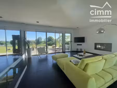 poucharramet —villa d'architecte – 160 m² – piscine – parc de 3 500 m² – vue campagne  lac