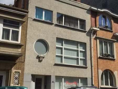 uccle churchill - bureau/cabinet 55 m2 équipé