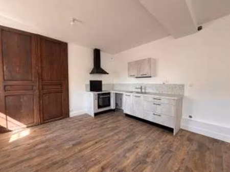 location appartement 3 pièces à loire-authion (49250) : à louer 3 pièces / 63m² loire-auth
