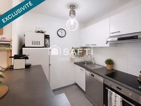 t3 avec terrasse et 2 parkings – latresne centre