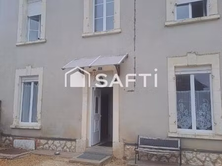 maison t6 –centre-village proche noyant-villages