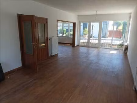 appartement 3 chambres avec jardin à waremme