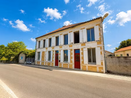 maison à vendre à berneuil (16480) - charente
