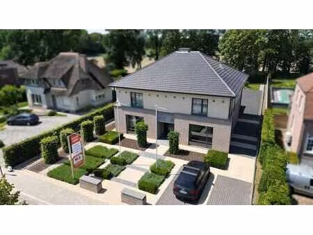 immeuble mixte