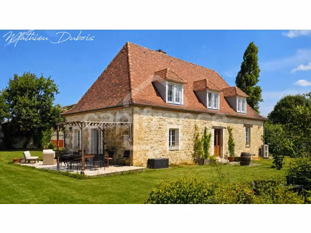 propriété à vendre eymet 15 pièce(s) 475m2 1 095 000€