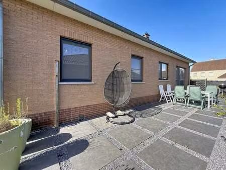 bungalow met 4 slpks  tuin  garage  8a 46ca