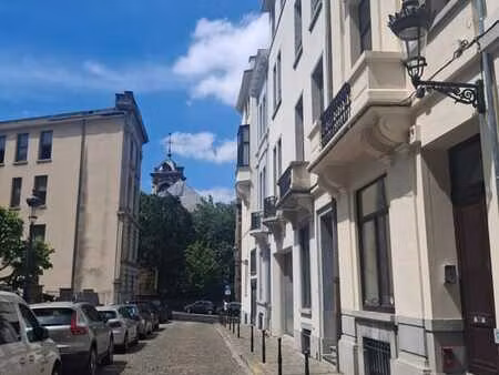 chambres meublées haut de gamme dans une maison de maître
