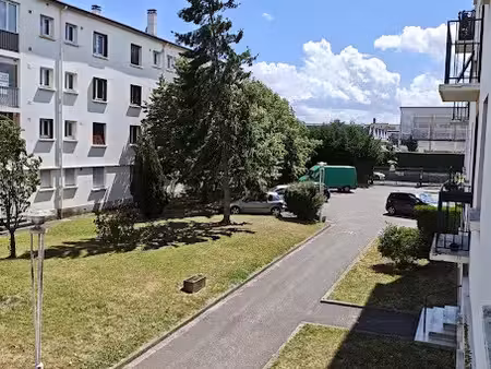 location appartement 3 pièces 57 m² à mantes-la-jolie (78200)  990 €