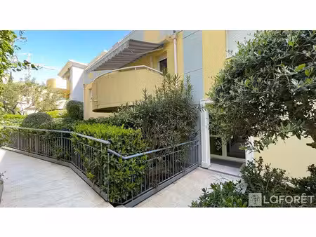location appartement 1 pièce 26.66 m² à beausoleil (06240)  1 200 €