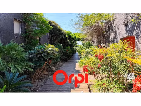 location meublée appartement 3 pièces 67.85 m² à bandol (83150)  1 500 €