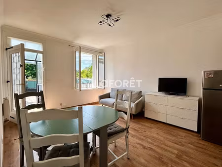 location meublée maison 3 pièces 41.28 m² à les mureaux (78130)  960 €
