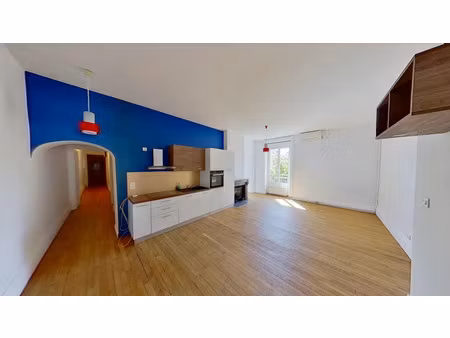 location appartement 4 pièces 78.19 m² à lyon 9ème (69009)  1 390 €