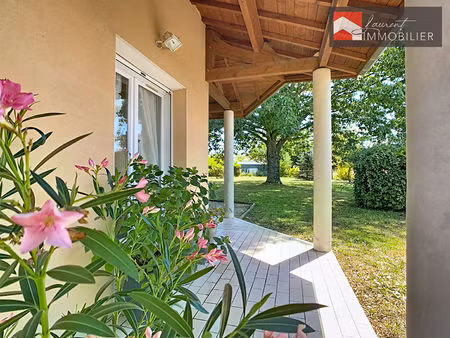 simandre - maison de plain-pied de 108 m² avec vaste terrain