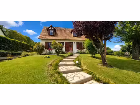 coup de cœur assuré ! élégante maison familiale de 122 5 m² sur un magnifique terrain arbo