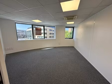 location bureaux 134 m²