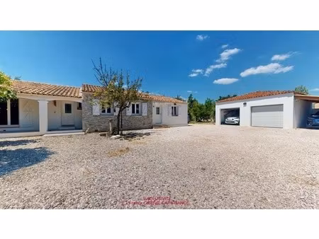 garéoult – maison de plain-pied 167m² utiles avec studio indépendant  piscine  double gara
