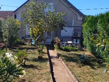 maison de village (124m2)  rénovée et climatisée - terrain d