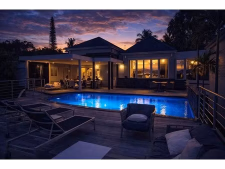 grande villa familiale vue mer 7ch 6sde piscine sur 1265 m²