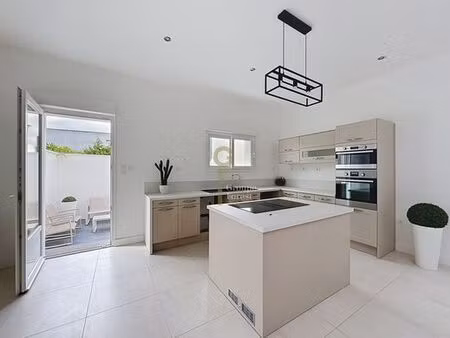 prestigieuse maison en vente roncq  hauts-de-france
