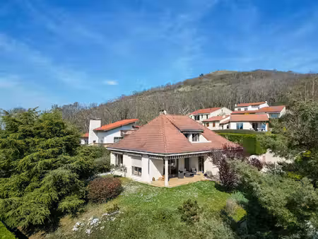 achat maison 7 pièces 196m² mezel 63115