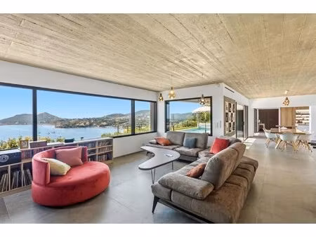 achat : maison (83530)