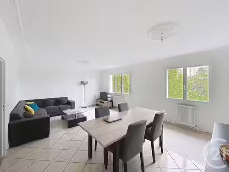 location appartement 3 pièces 81m² clermont ferrand 63100