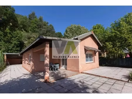 vente maison 4 pièces 60 m² à guillaumes (06470)  189 000 €