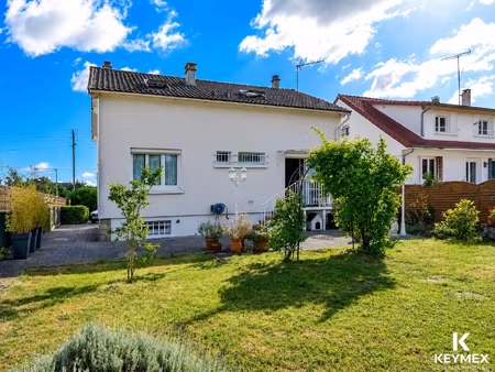 maison meriel 120 m2