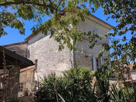 maison bourgeoise  210 m2  dépendances  jardin  mareuil-en-périgord.