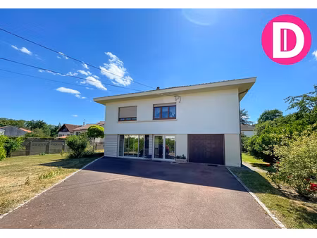 achat maison 9 pièces 220m²