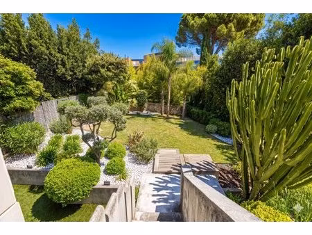 achat : appartement (13002)