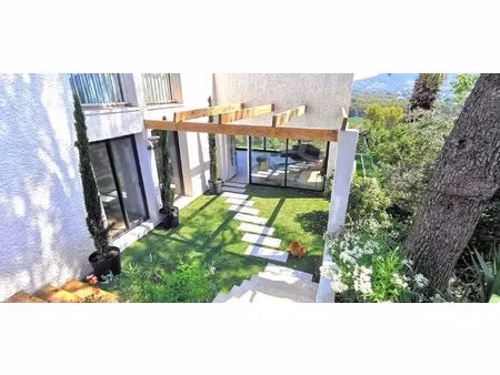 achat : maison (13260)