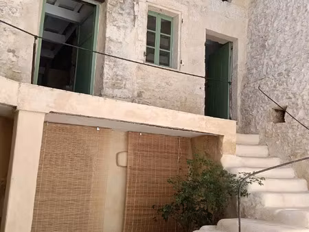 vente maison 4 pièces 150 m² saint-maximin (30700)