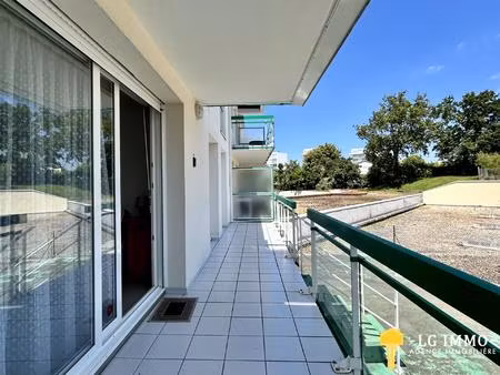 appartement de 38m2 avec balcon et cour privative