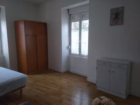 location appartement 1 pièce 33 m² à rennes (35000)