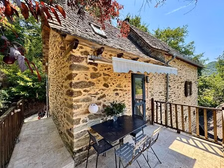 propriété de caractère avec vue panoramique sur le lot