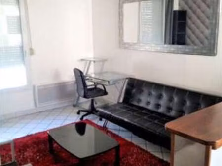 location appartement 2 pièces meublé au havre (76600) : à louer 2 pièces meublé / 38m² le 