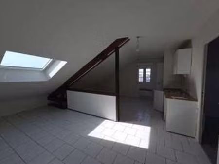 location appartement 3 pièces à gien (45500) : à louer 3 pièces / 60m² gien