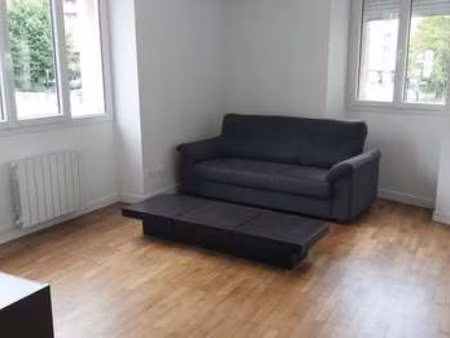 location appartement 3 pièces meublé à grenoble (38000) : à louer 3 pièces meublé / 61m² g