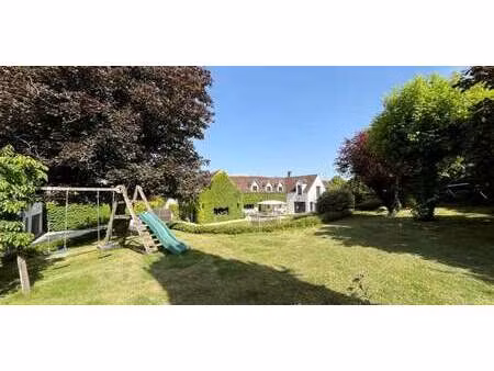 propriété avec jardin sens (89)
