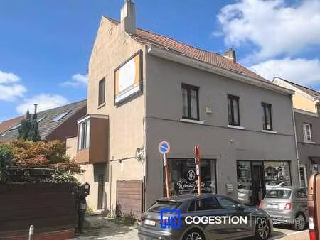 stockel - place dumont – immeuble mixte 3 unités