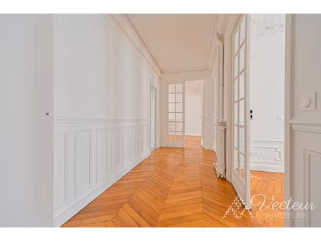 appartement de luxe à louer dans le quartier dupleix-motte picquet