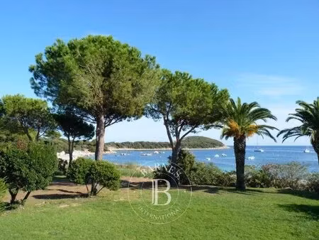 exclusivité  domaine de la capicciola  villa avec vue mer  5 chambres  plage à pied