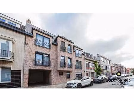 instapklaar 3-slpk duplexappartement met terras en garage
