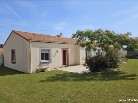 maison 3 chambres + bureau