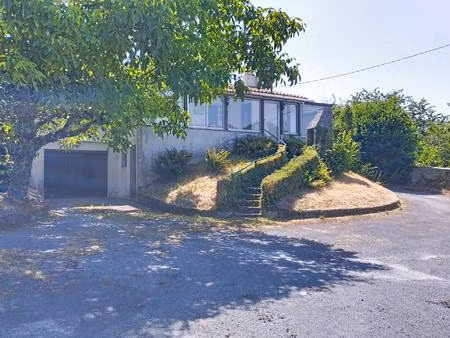 pavillon avec vue dégagée au coeur de tiffauges