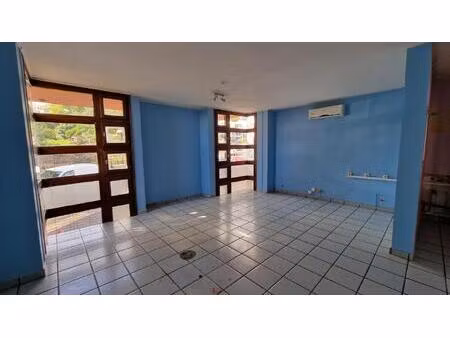 bureaux 106 m² a louer / plateau cailloux